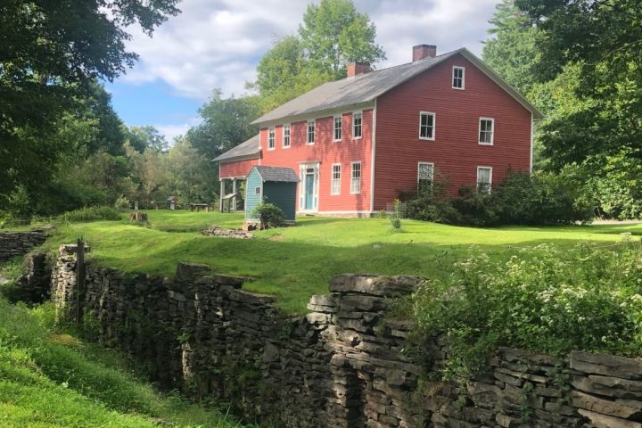 Lock 31 and the Daniel’s Farmhouse, August 2021.jpg